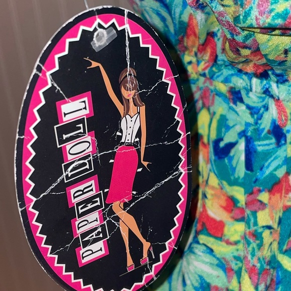 {Paper Doll} Exotic Floral Sundress - Picture 7 of 8